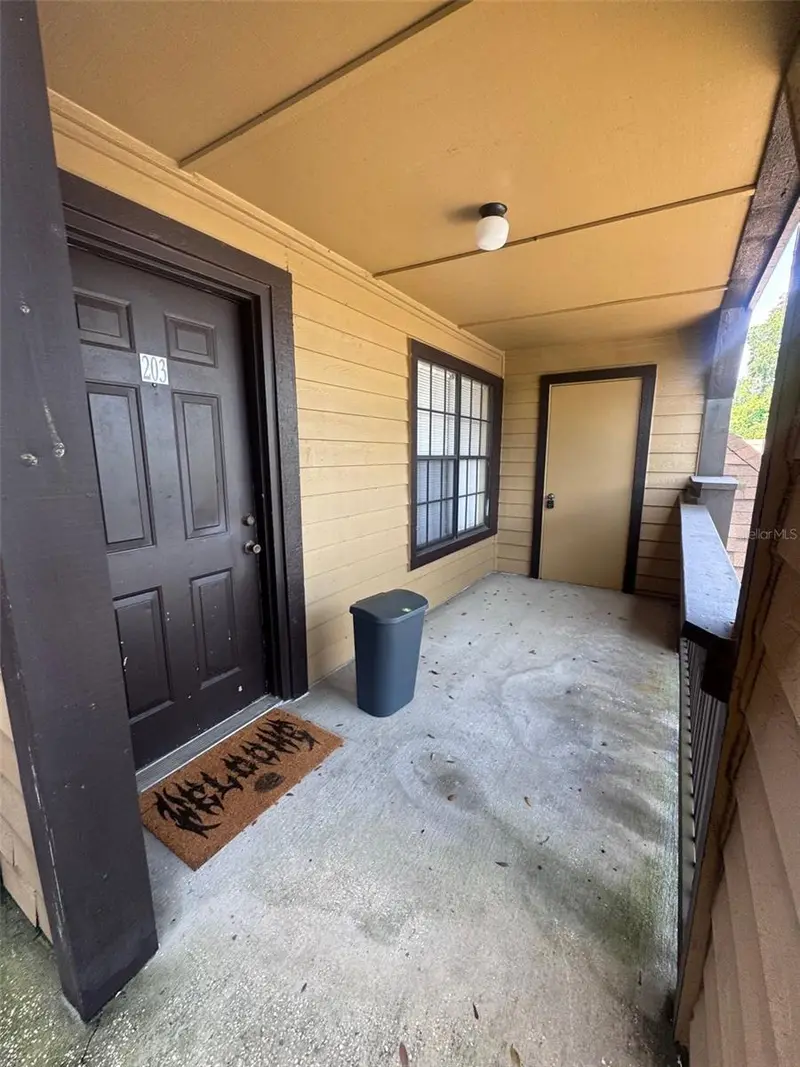 320 Forestway Cir #203, FL
