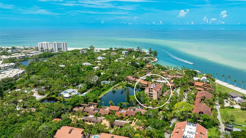22 Sandy Cove Rd #Apt 10-5, FL