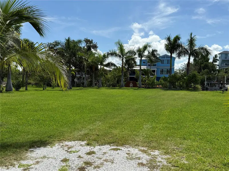 124 Burns Rd, FL