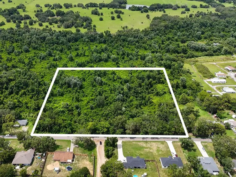 Eagles Nest Rd, FL