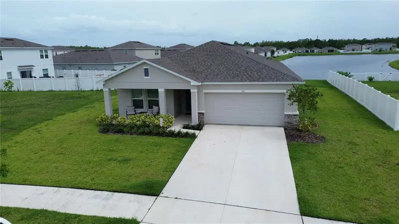 121 Citrine Loop, FL