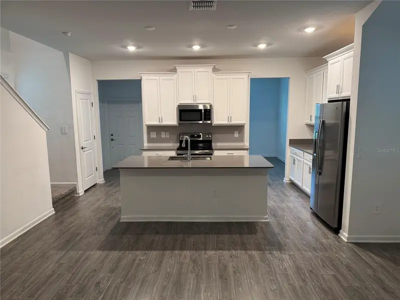 1652 Cross Prairie Pkwy, FL