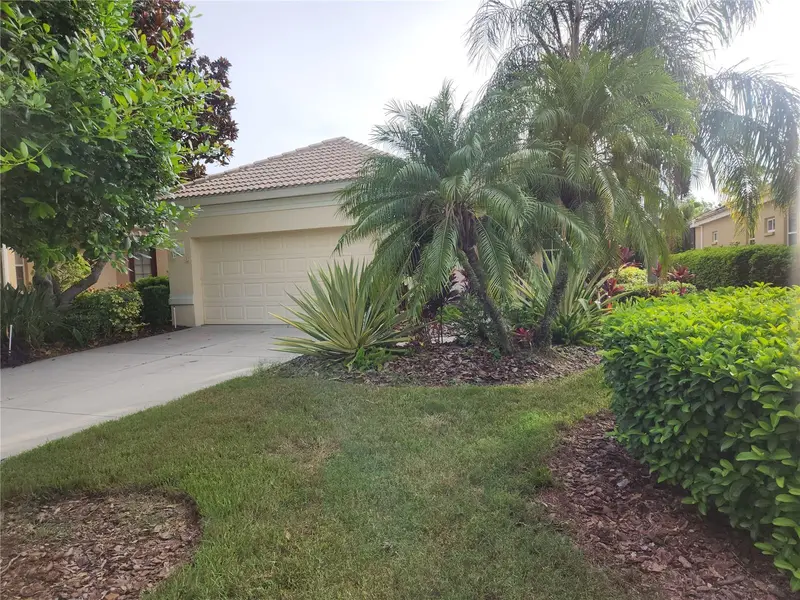 6642 Tailfeather Way, FL