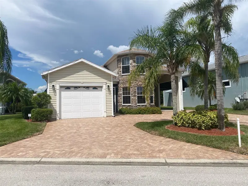 529 Meandering Way, FL