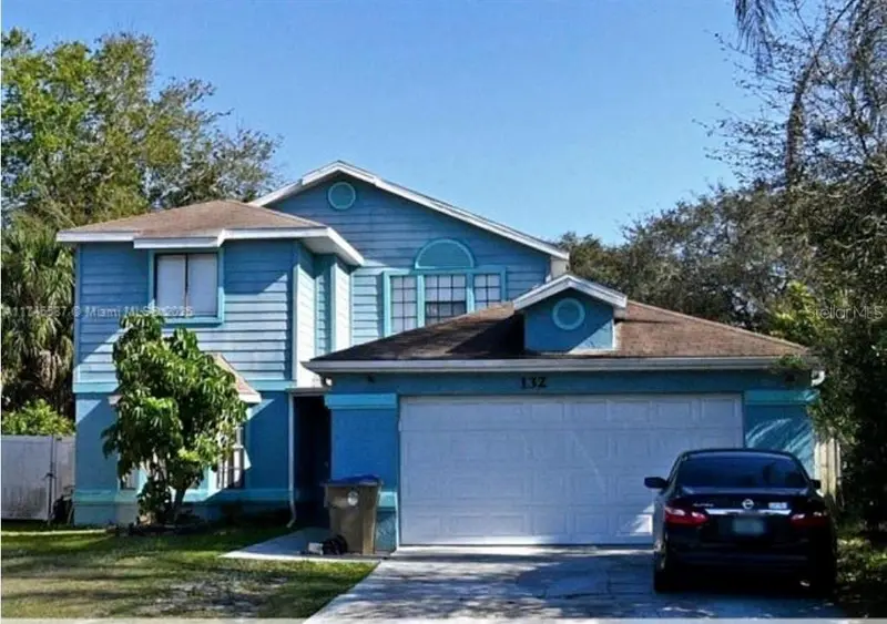 132 Sandalwood Dr, FL