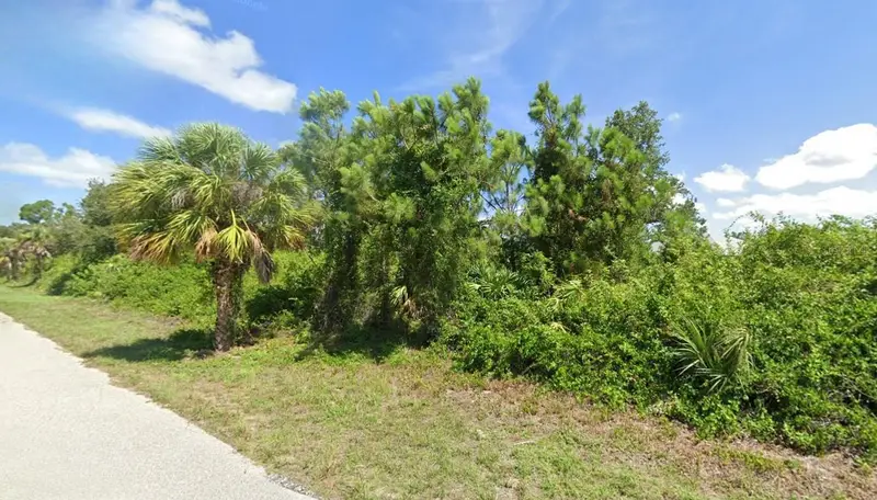 12420 Sunniland Ave, FL