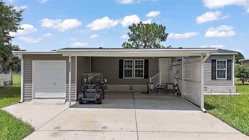 2551 Cayman Cir, FL