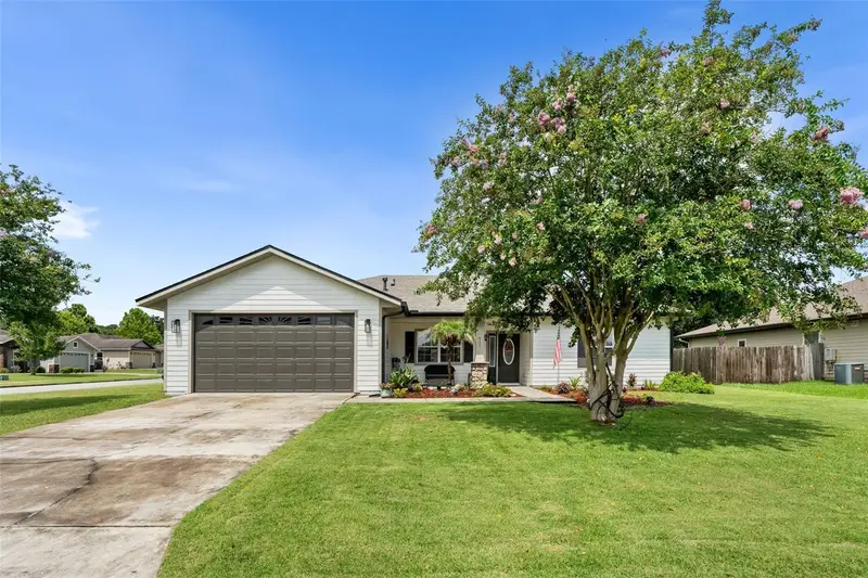 952 Nw 231st Way, FL