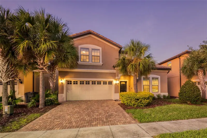 8849 Rhodes St, FL