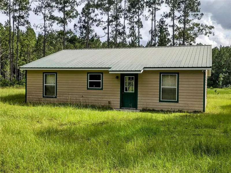 4651 Ne 108th Pl, FL