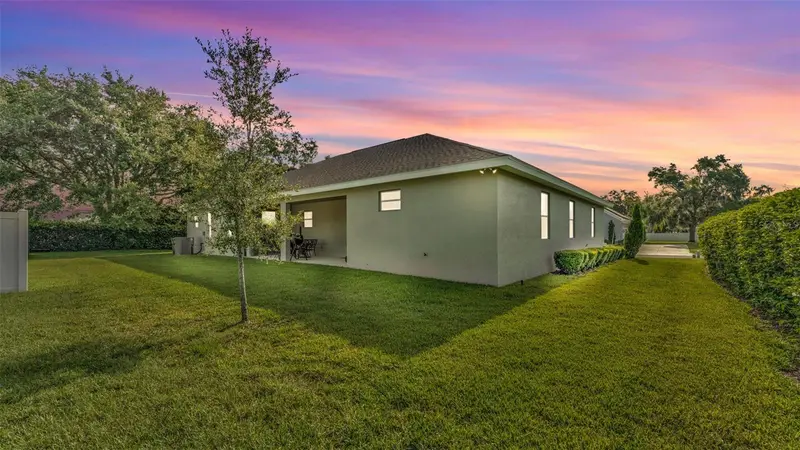 689 Shanklin Ave, FL