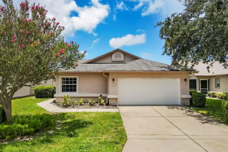 4738 Raintree Street Cir E, FL
