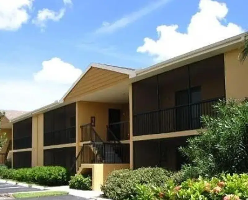 5313 Summerlin Rd #1302, FL