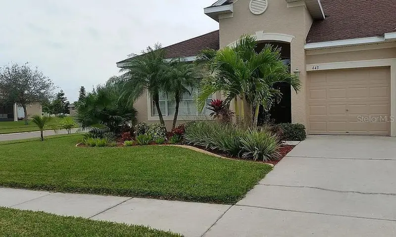 443 York Dale Dr, FL