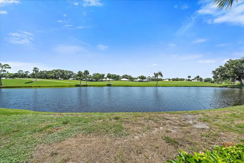 425 Cerromar Ter #359, FL