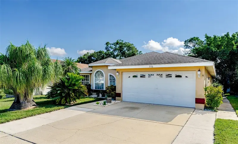 775 Wildflower Dr, FL