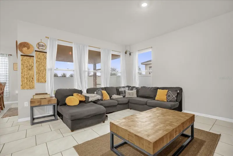 6775 Sarus Crane Pt, FL
