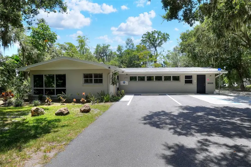 4745 Old Road 37, FL
