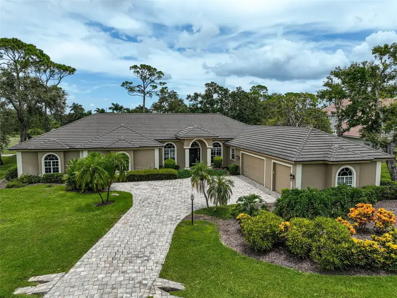 852 Macewen Dr, FL