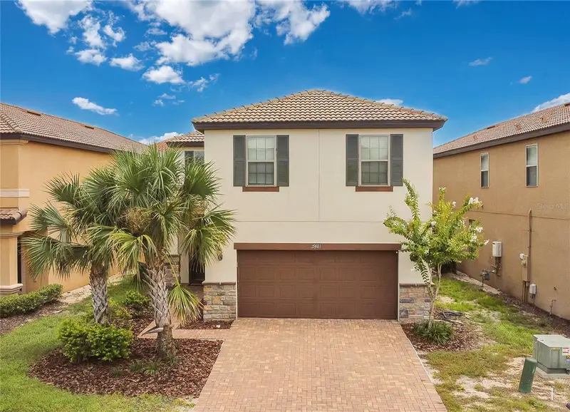 5481 Misty Oak Cir, FL