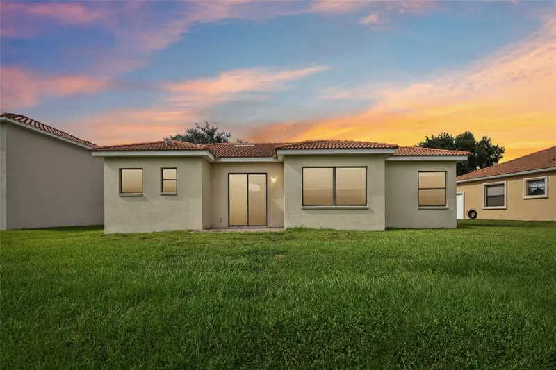 435 Caraway Dr, FL
