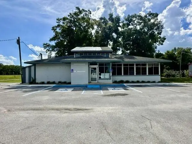 829 S Main St, FL