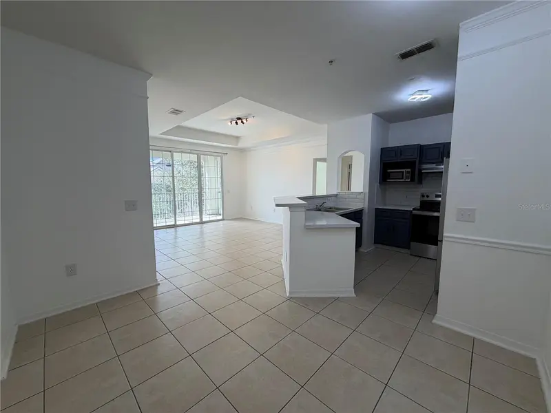 3315 Parkchester Square Blvd #301, FL