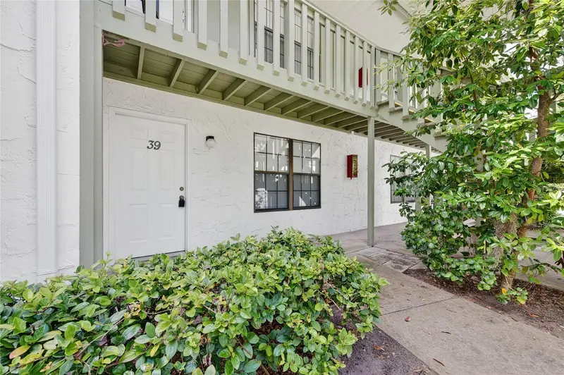 840 Center Ave #390, FL