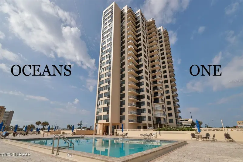 3051 S Atlantic Ave #1904, FL