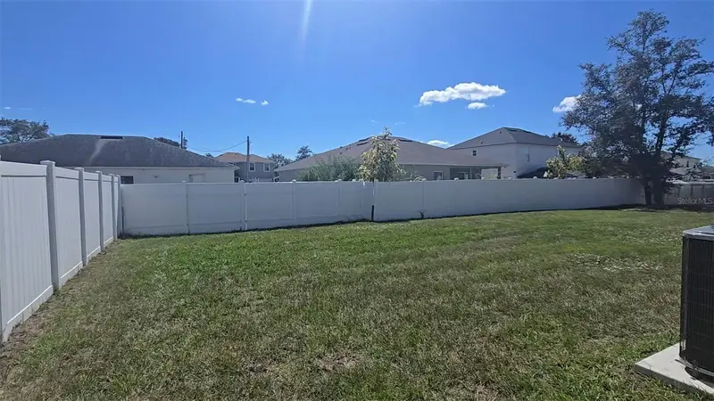 410 Danube Dr, FL