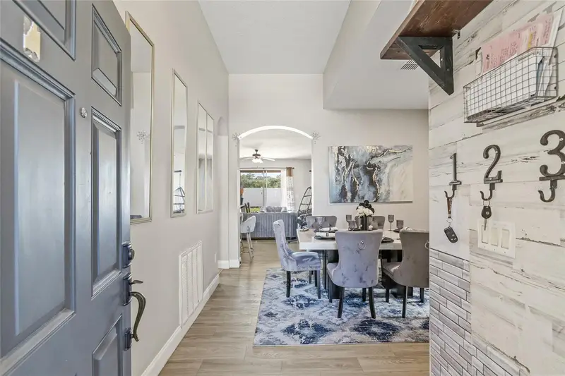 8521 Southern Charm Cir, FL