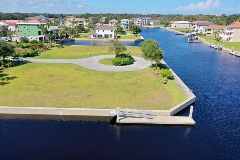 11 Schooner Cir, FL