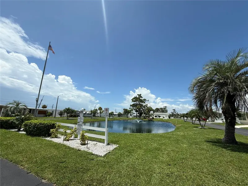 231 Inner Dr E, FL