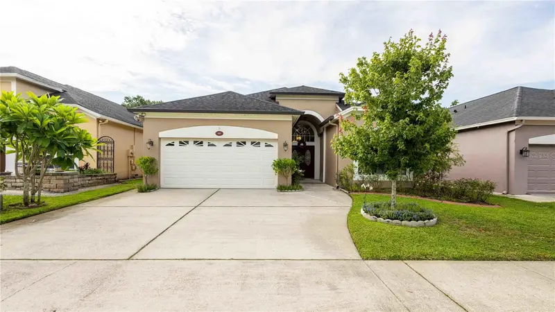 935 Ekana Green Ct, FL