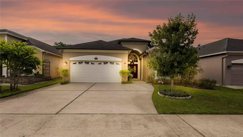 935 Ekana Green Ct, FL