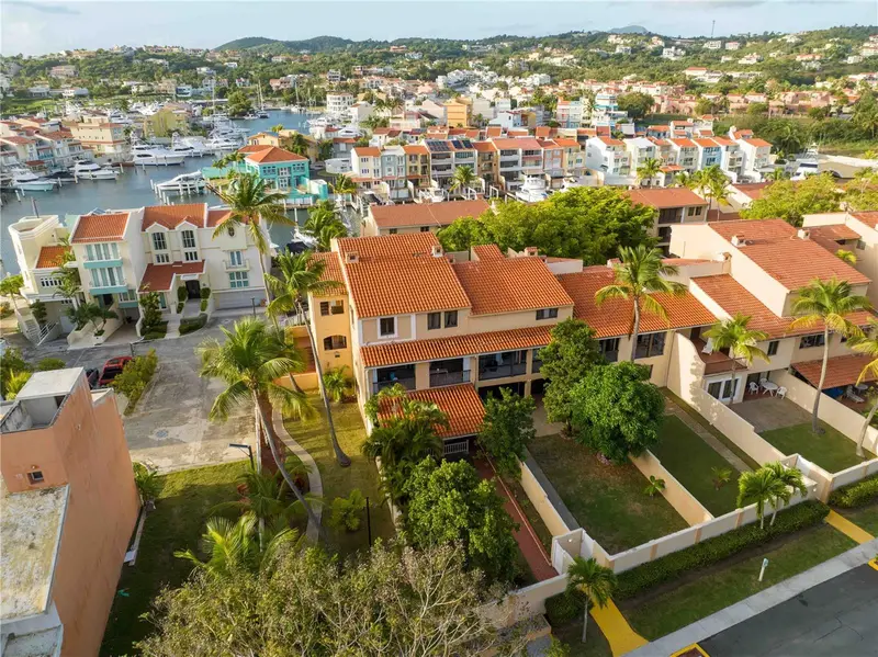 1009 Harbourside, PR