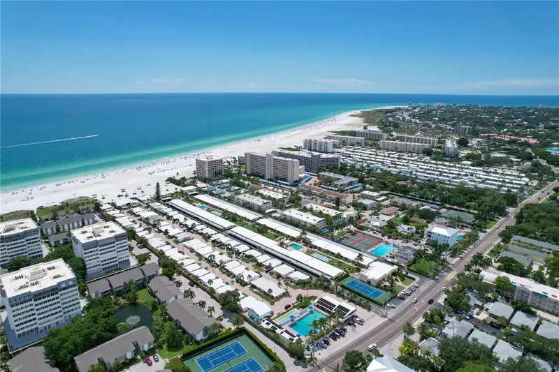 6006 Midnight Pass Rd #16, FL