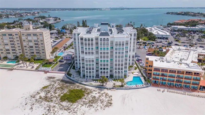 4950 Gulf Blvd #501, FL