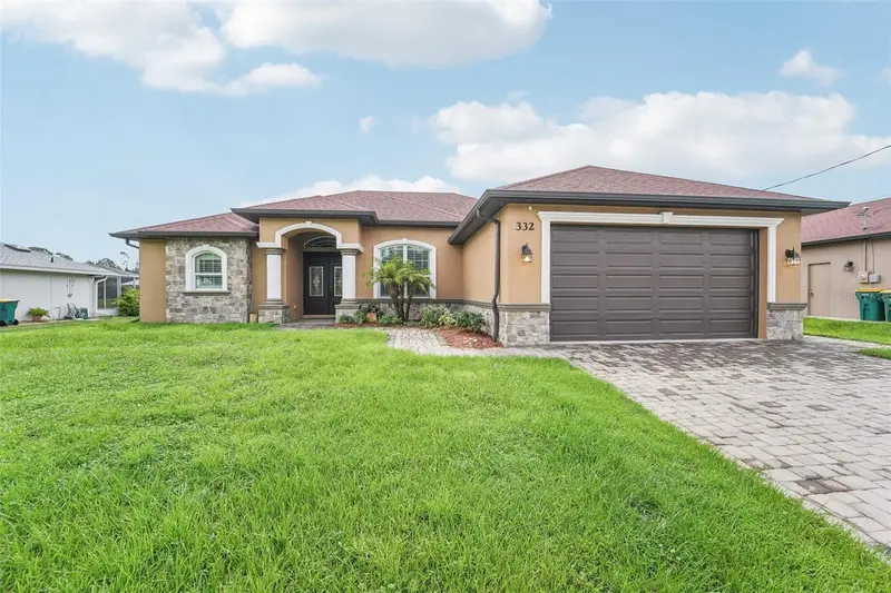332 Mccabe St, FL