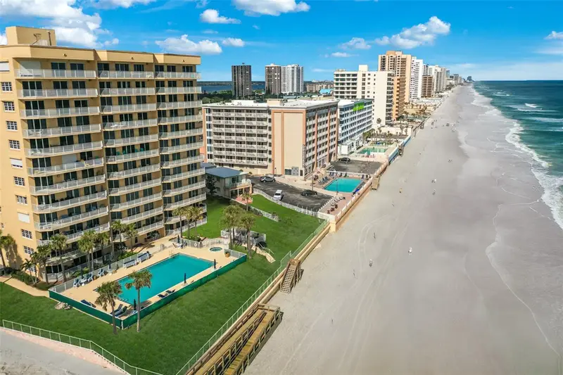 3145 S Atlantic Ave #504, FL
