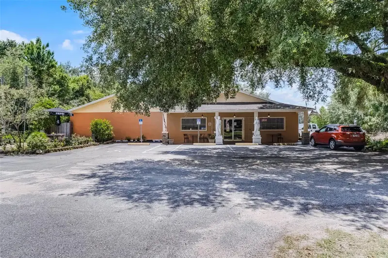 24929 County Road 42, FL