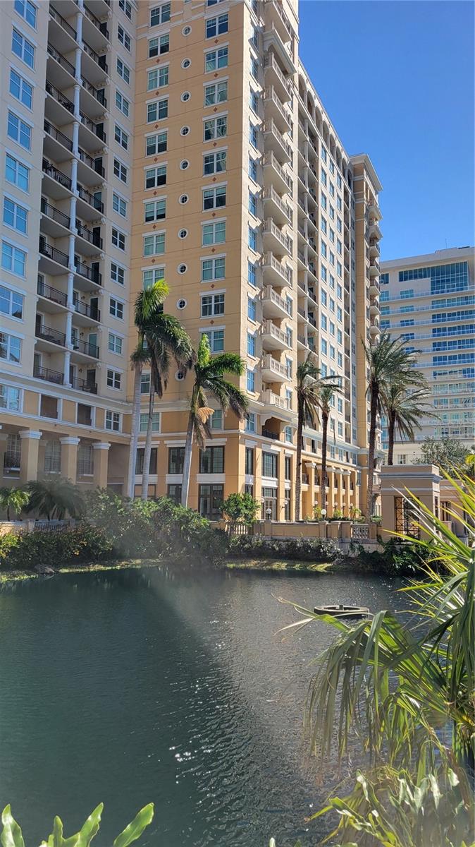 750 N Tamiami Trl #1402, FL
