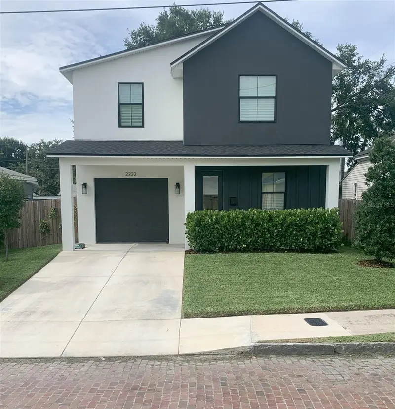 2222 E Clark St, FL