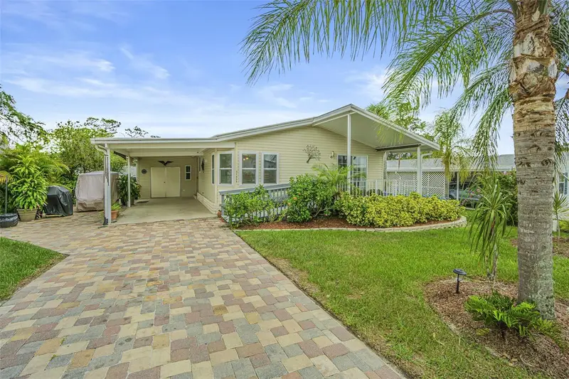 37654 Neukom Ave, FL