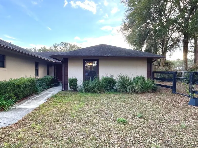 7444 Nw 14th St, FL