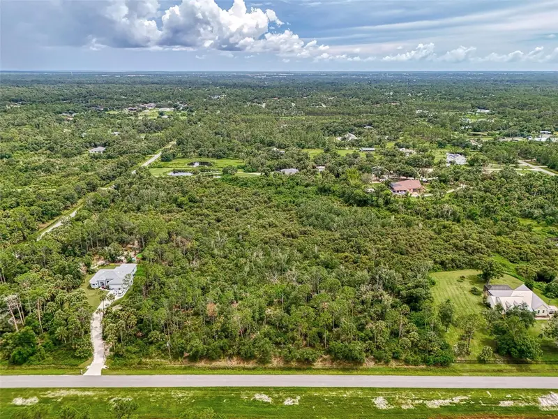 Estates Dr, FL