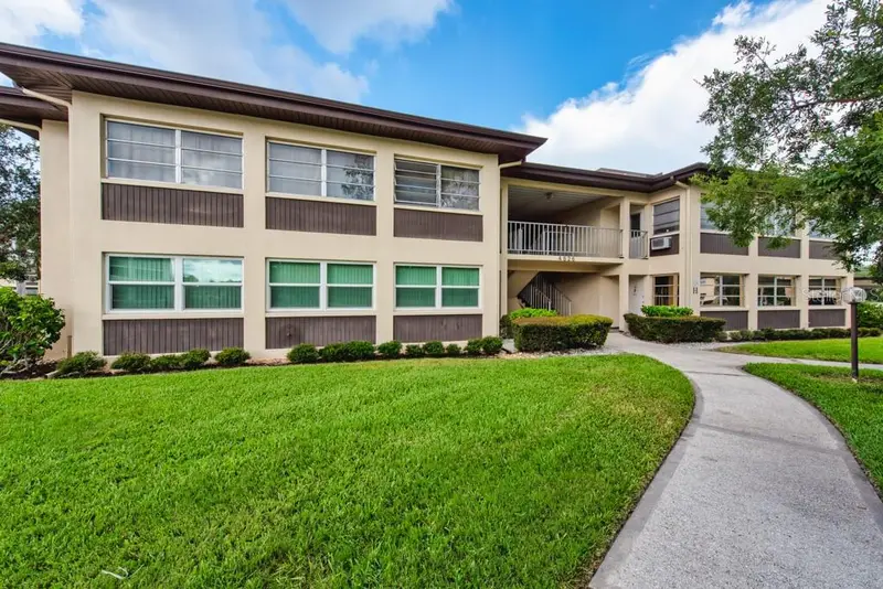 4826 Marine Pkwy #204, FL