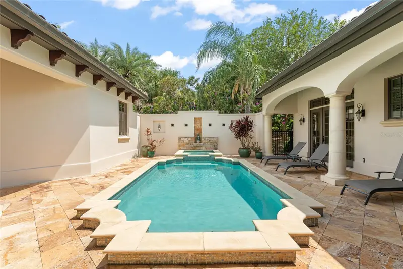 4819 Alexandra Garden Ct, FL