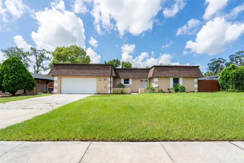 806 Highland Dr, FL
