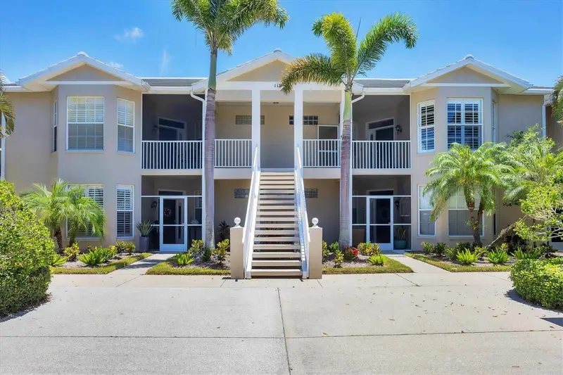 119 Woodbridge Dr #102, FL